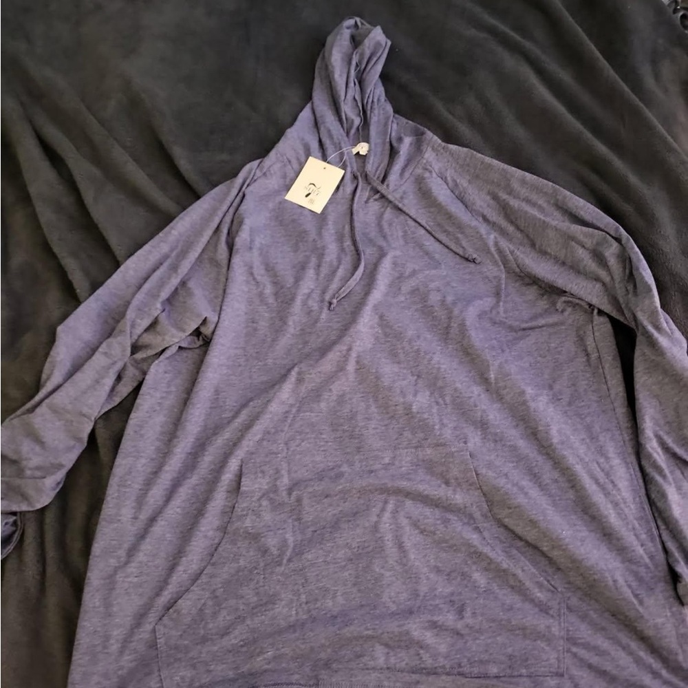 New with tags light weight xxl big and tall hoodie